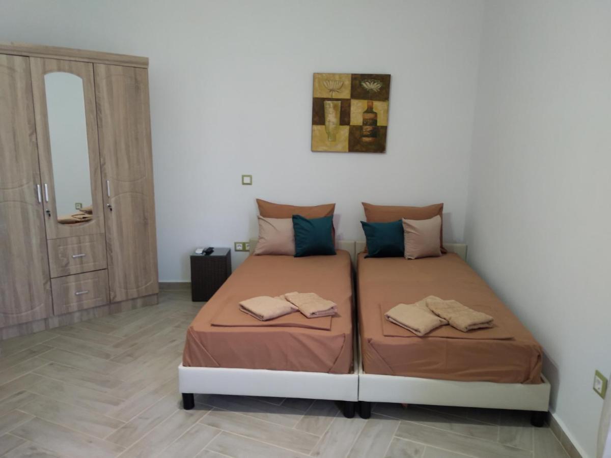 Apartment Harmony At Trifilianika